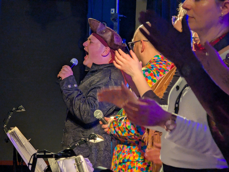 PXL_20260206_210539608